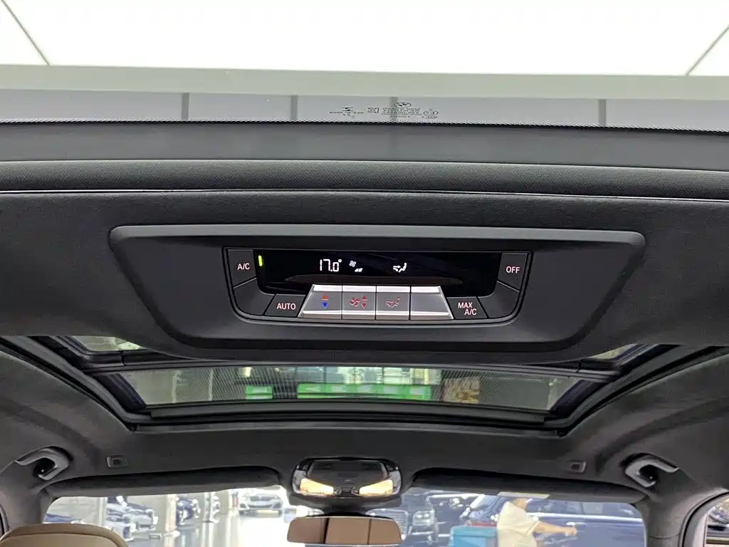 BMW X7 2023 — фото 26