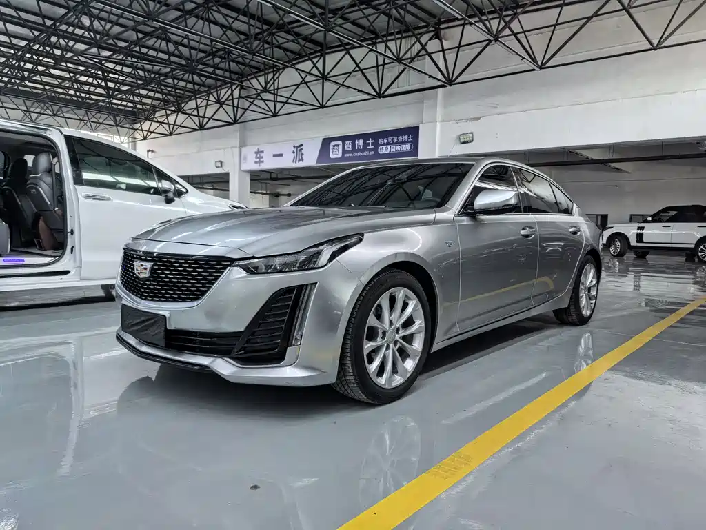 Cadillac CT5 2023 — фото 1