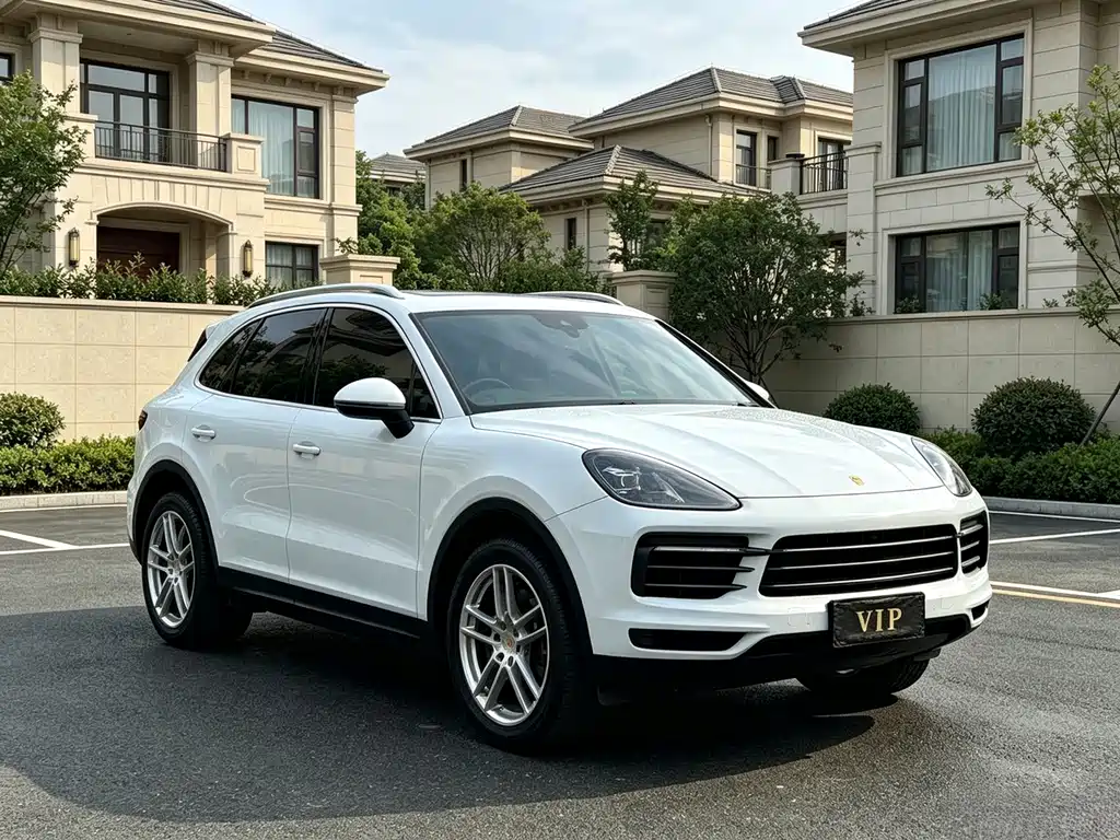 Porsche Cayenne 2019 — фото 3