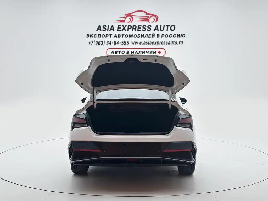 Hyundai Elantra 2024