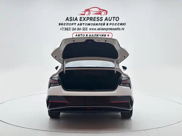 Hyundai Elantra 2024
