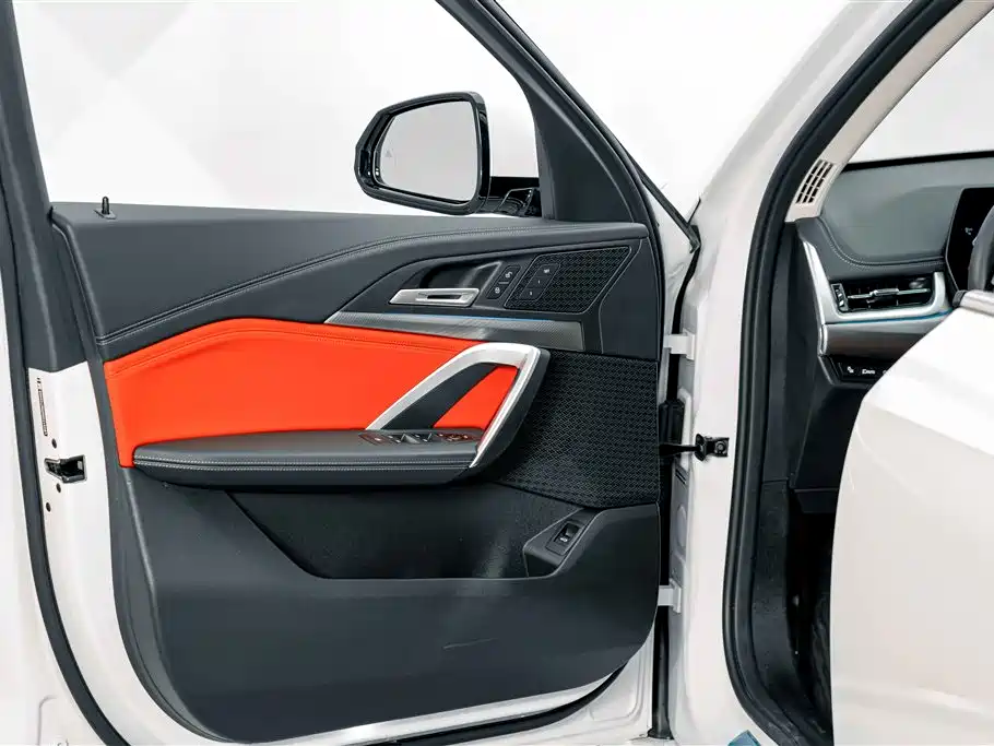 BMW X1 2023 — фото 14