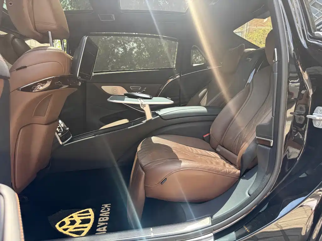 Mercedes-Benz Maybach S-Class 2016 — фото 15