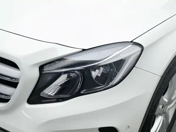 Mercedes-Benz GLA 2017