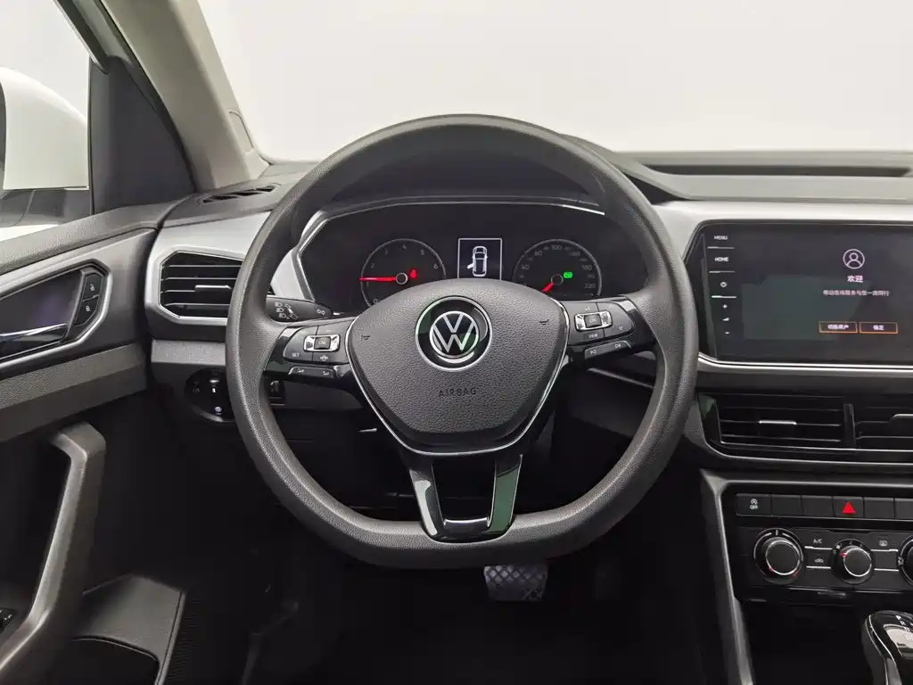 Volkswagen T-Cross 2021 — фото 11
