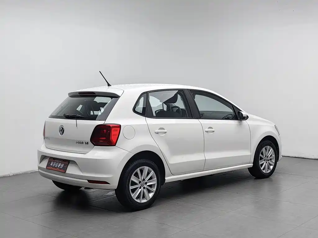 Volkswagen Polo 2015