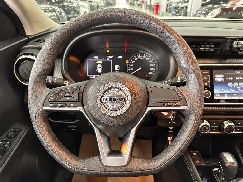 Nissan Kicks 2022 — фото 13