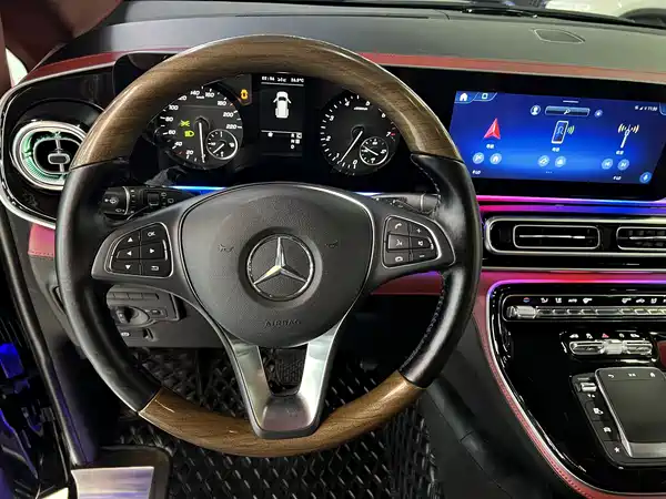Mercedes-Benz Vito 2022