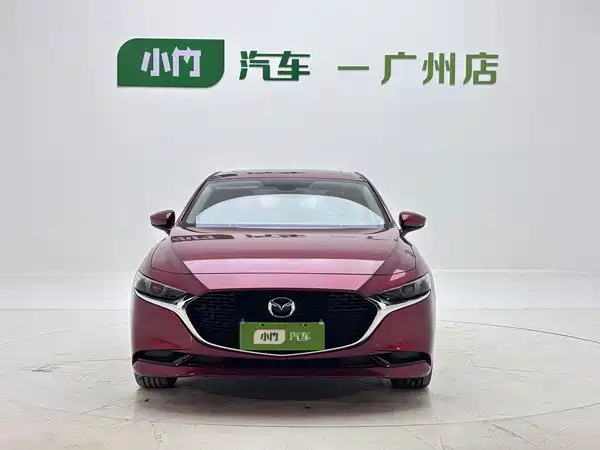 Mazda 3 Axela 2022