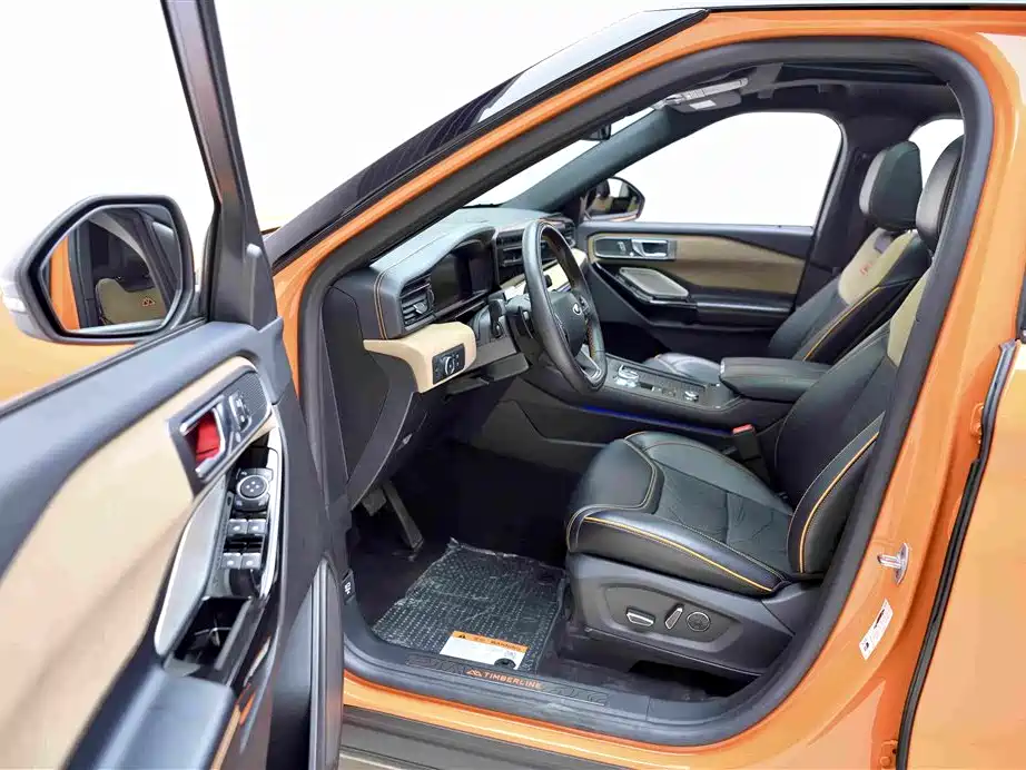 Ford Explorer 2024 — фото 12