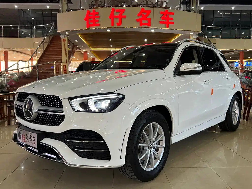 Mercedes-Benz GLE 2019 — фото 1