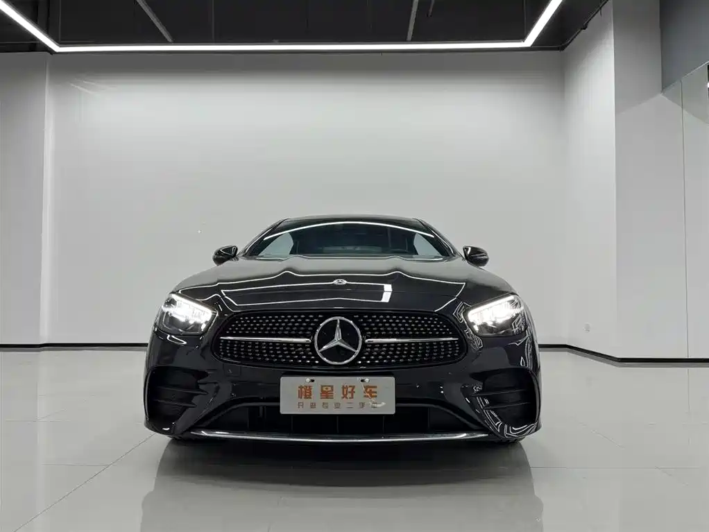 Mercedes-Benz E-Class 2024