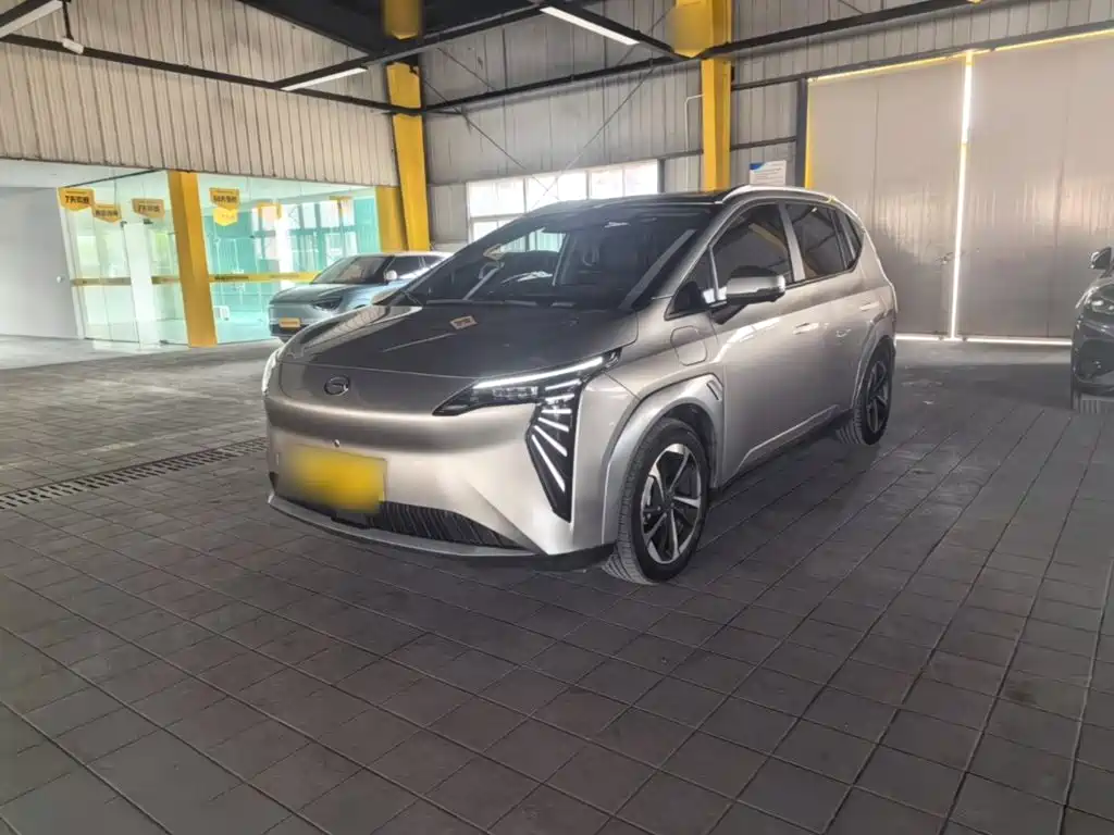 Aion Y 2023