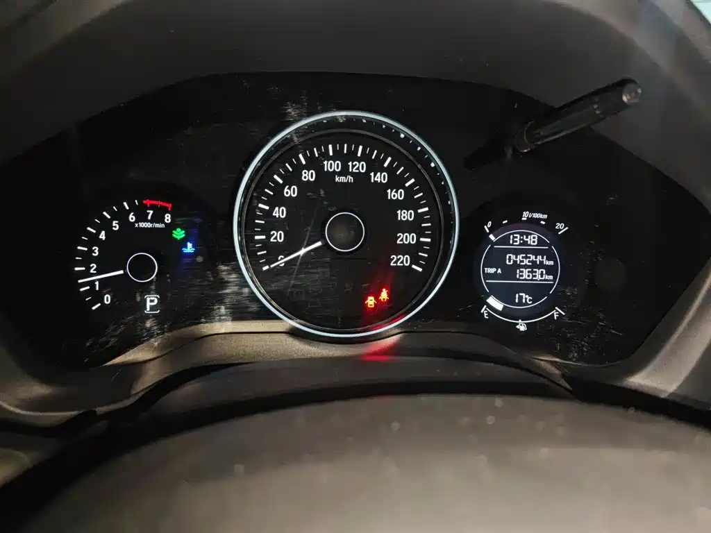 Honda Vezel 2016 — фото 12