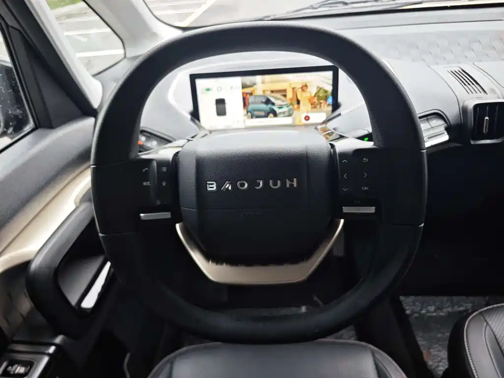 Baojun KiWi EV 2022 — фото 12