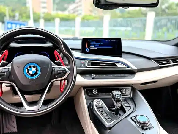 BMW i8 2015