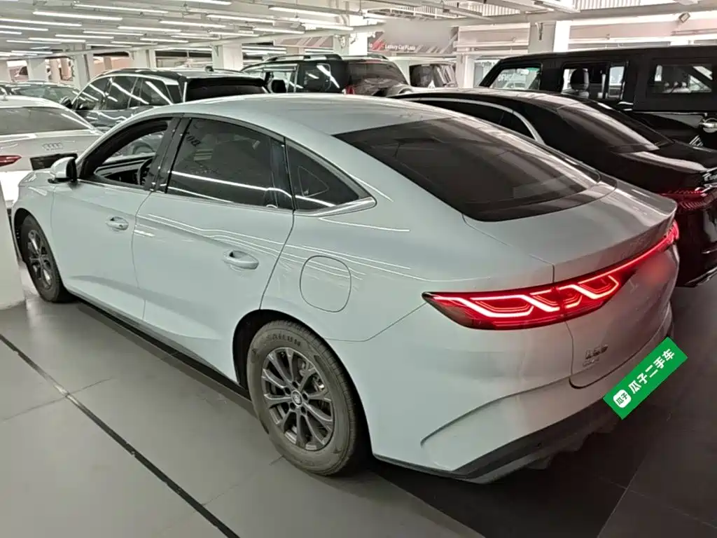 BYD Qin L 2025 — фото 5