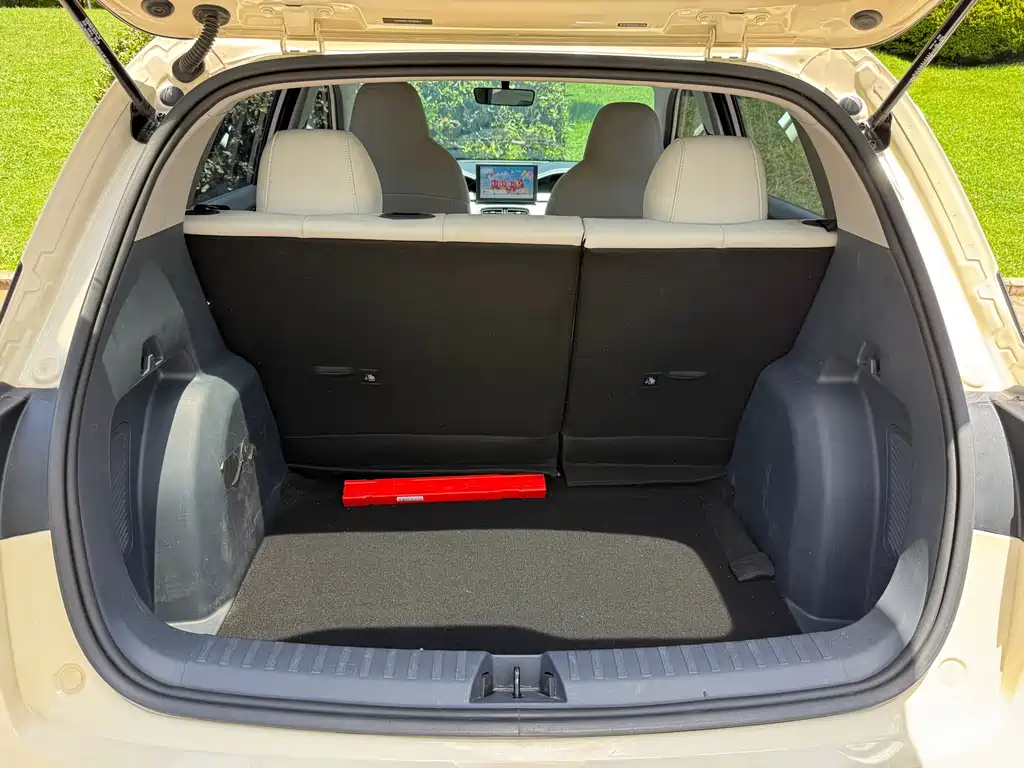 Geely Galaxy Starwish 2025 — фото 23
