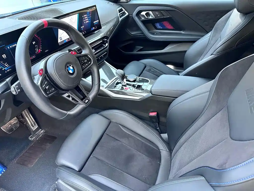 BMW M2 2025 — фото 9