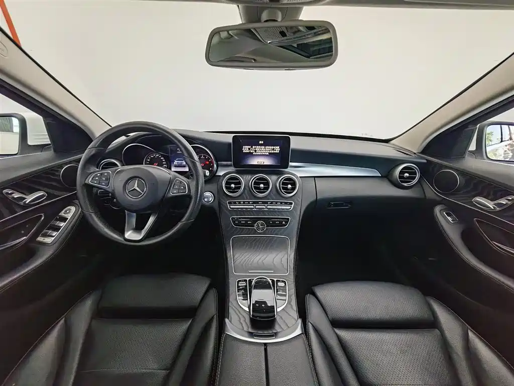 Mercedes-Benz C-Class 2017 — фото 5