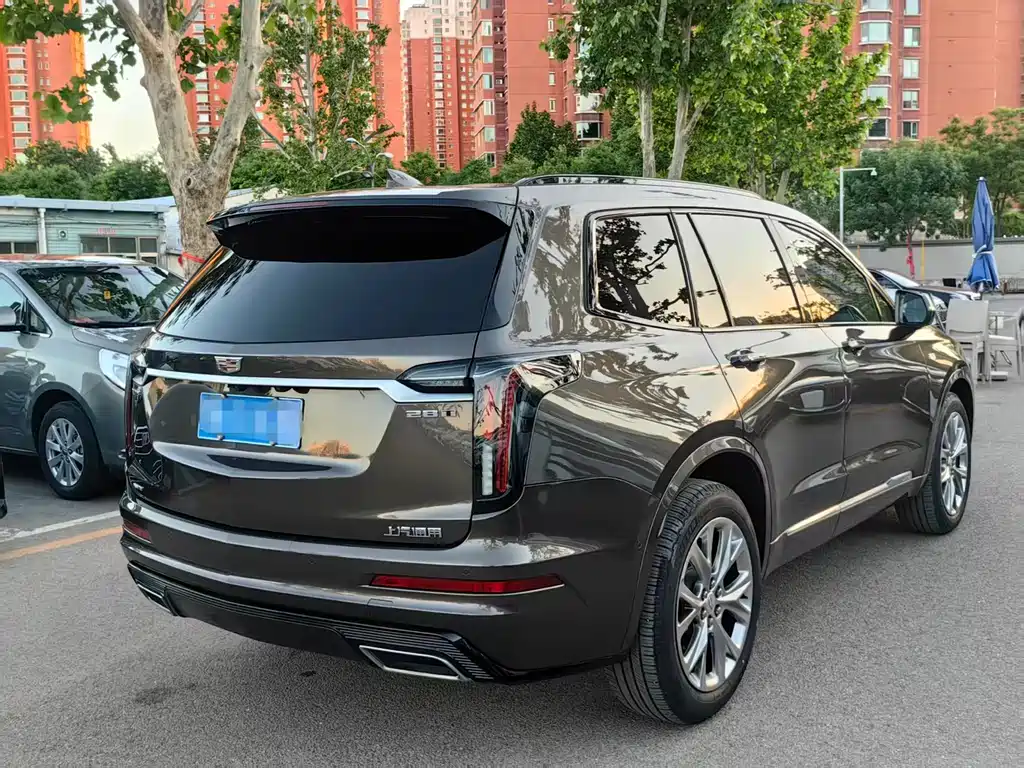 Cadillac XT6 2020 — фото 4
