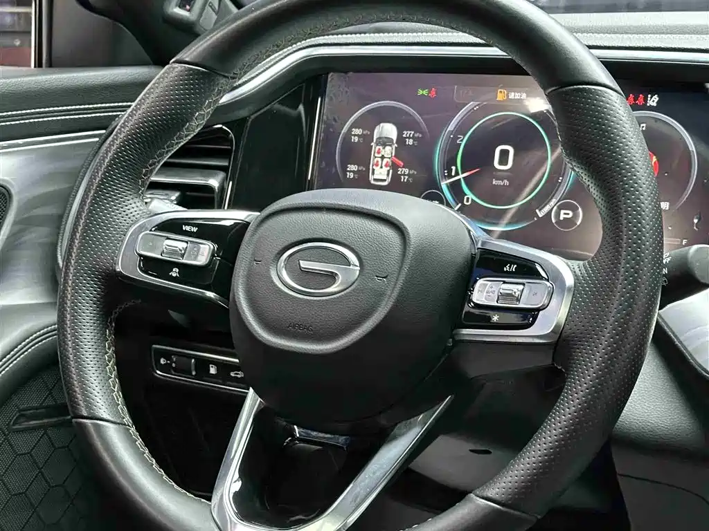 GAC Motor Trumpchi GS8 2023 — фото 8