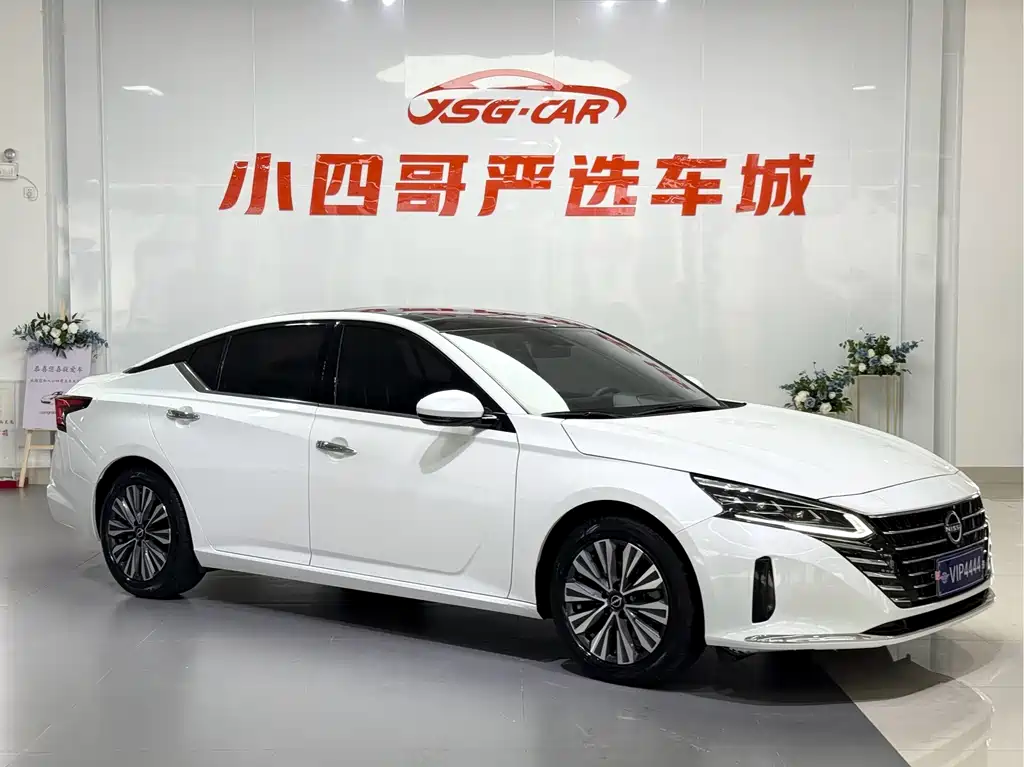 Nissan Teana 2024