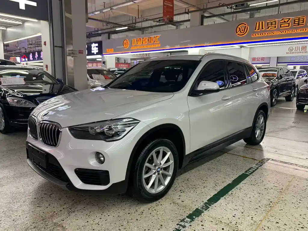 BMW X1 2019 — фото 3