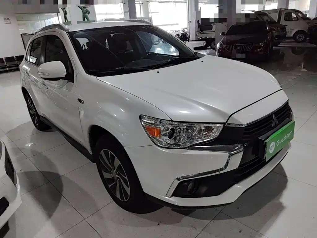 Mitsubishi Jinxuan ASX 2016 — фото 4