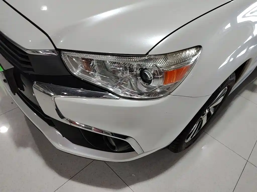 Mitsubishi Jinxuan ASX 2016 — фото 24