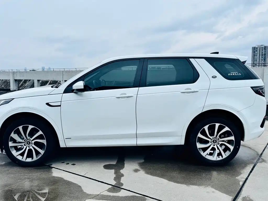 Land Rover Discovery Sport 2020 — фото 3