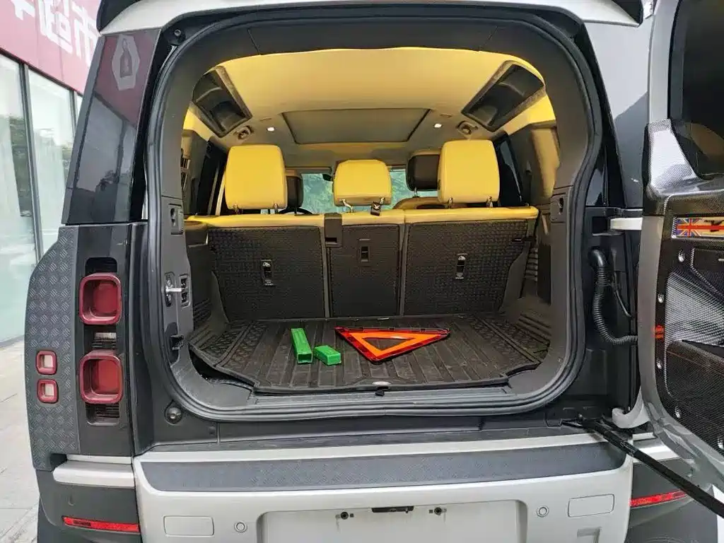 Land Rover Defender 2020 — фото 4