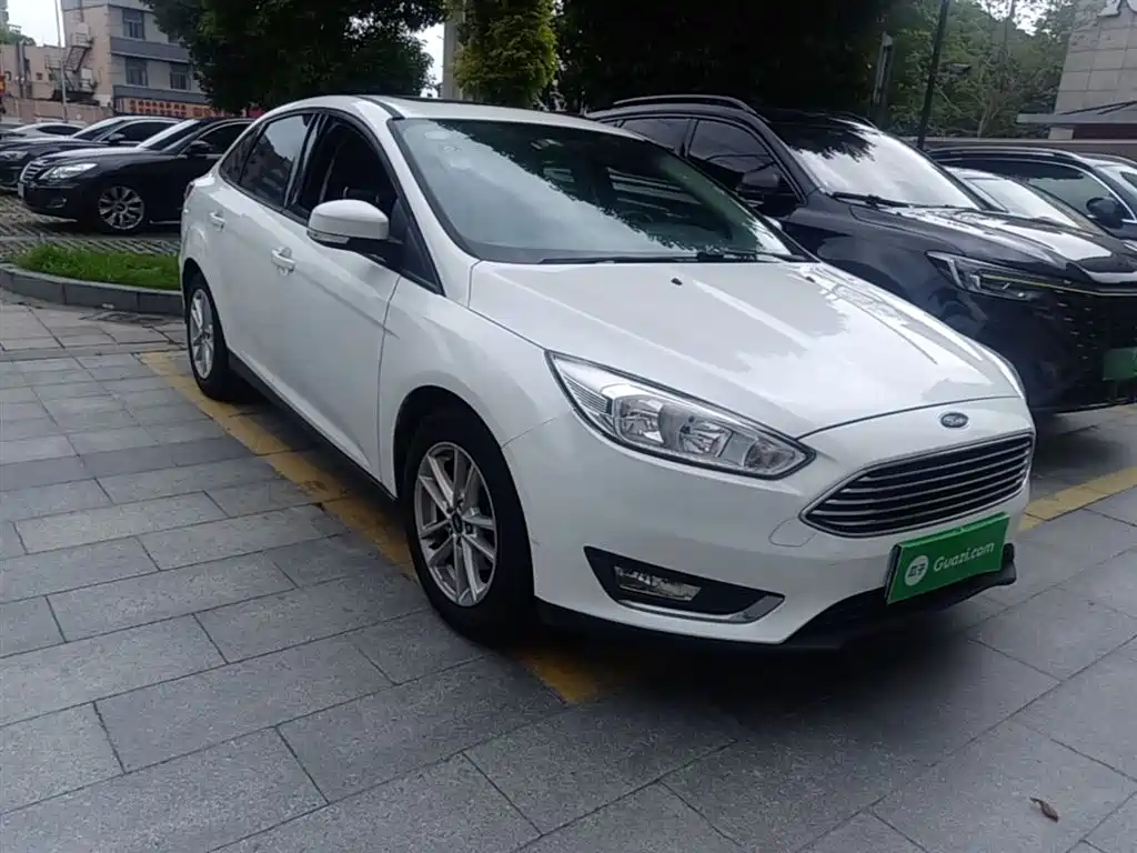 Ford Focus 2016 — фото 4