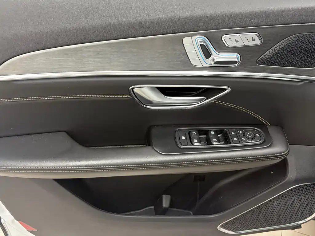 Jetour Jietu X70 PLUS 2022