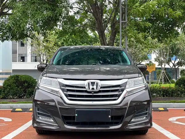 Honda Elysion 2018