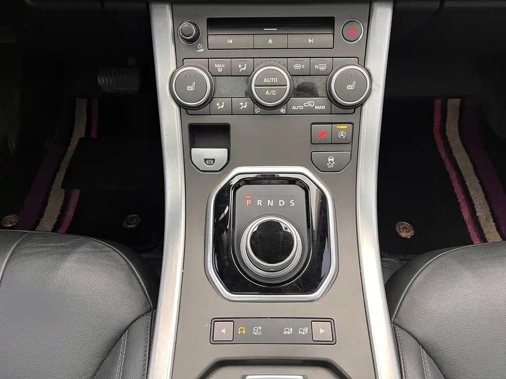 Land Rover Evoque 2016 — фото 17