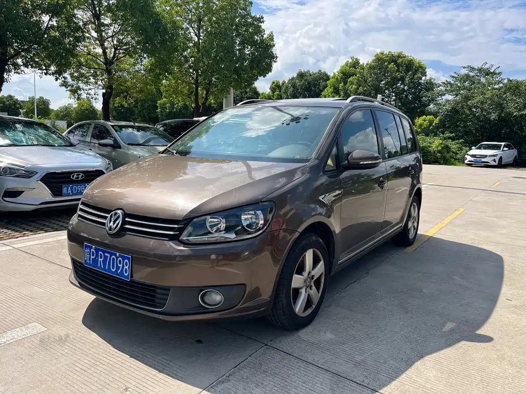 Volkswagen Touran 2013