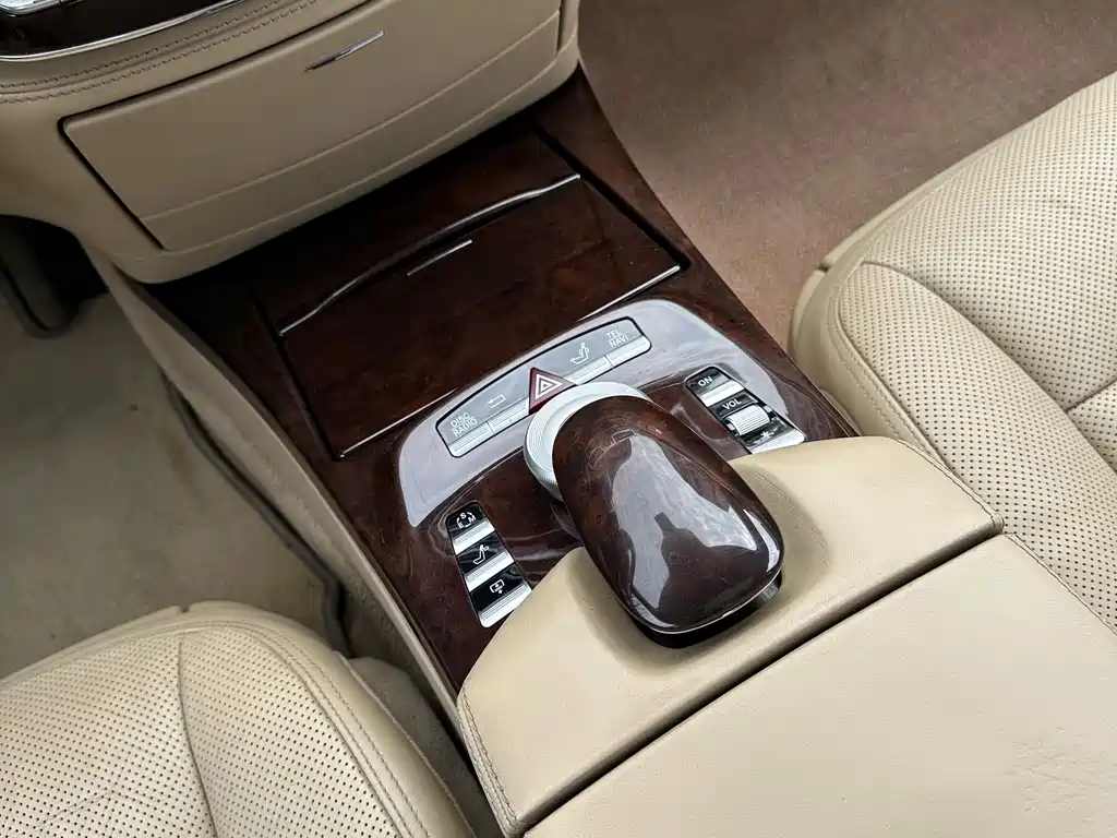 Mercedes-Benz S-Class 2012 — фото 24