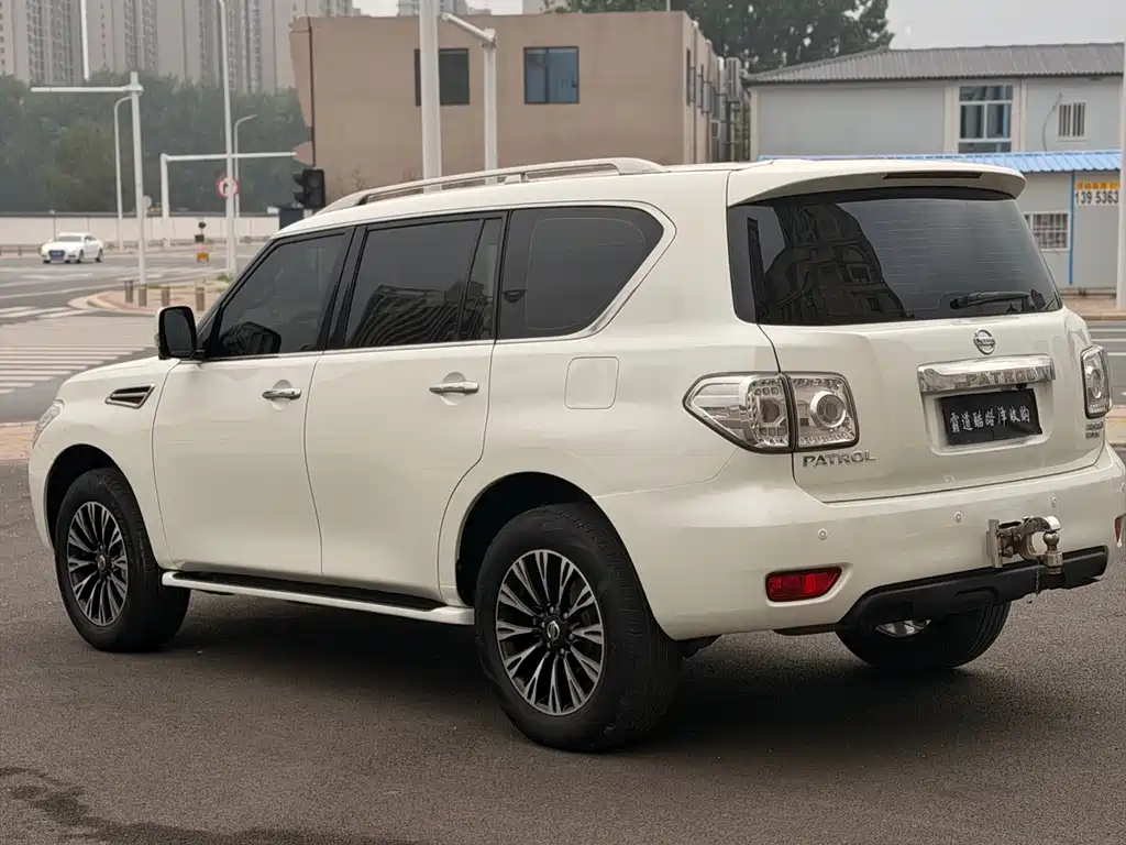 Nissan Patrol 2019 — фото 5