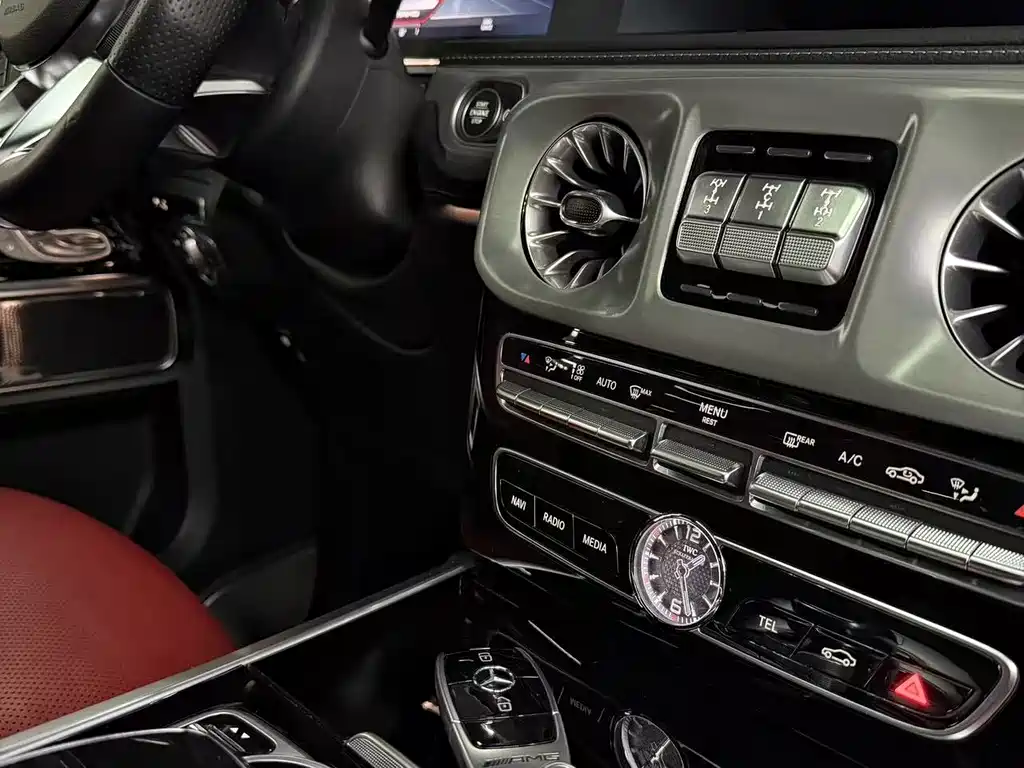 Mercedes-Benz G-Class AMG 2020 — фото 16
