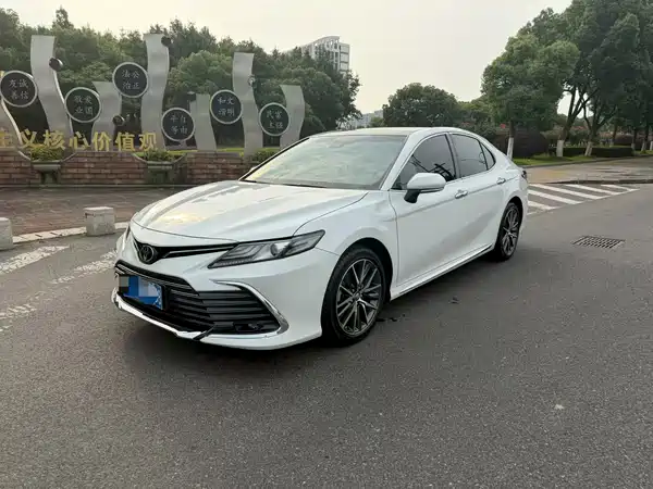 Toyota Camry 2022