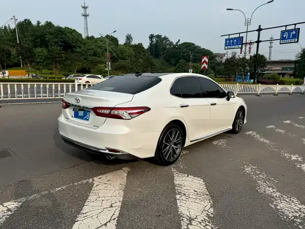 Toyota Camry 2022