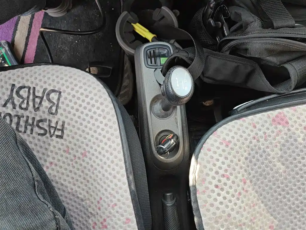 smart Fortwo 2015 — фото 10