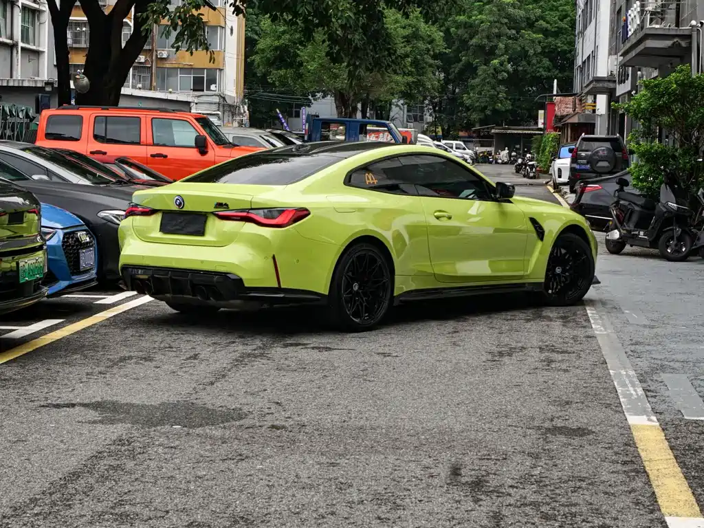 BMW M4 2024 — фото 14
