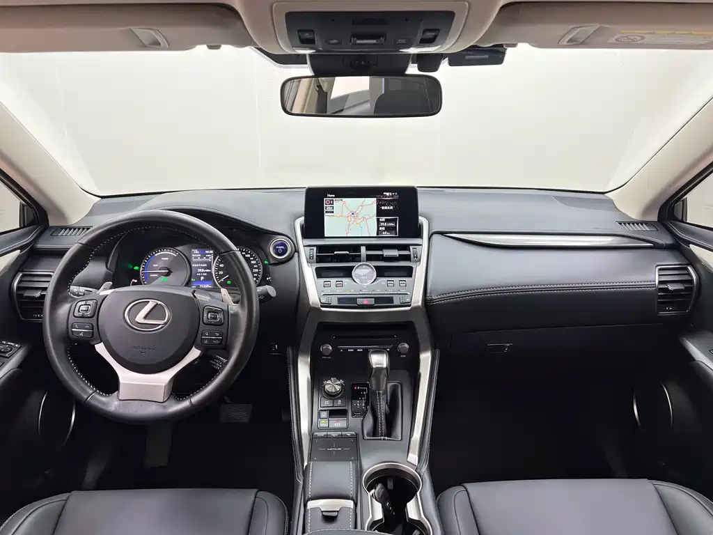 Lexus NX 2020 — фото 22