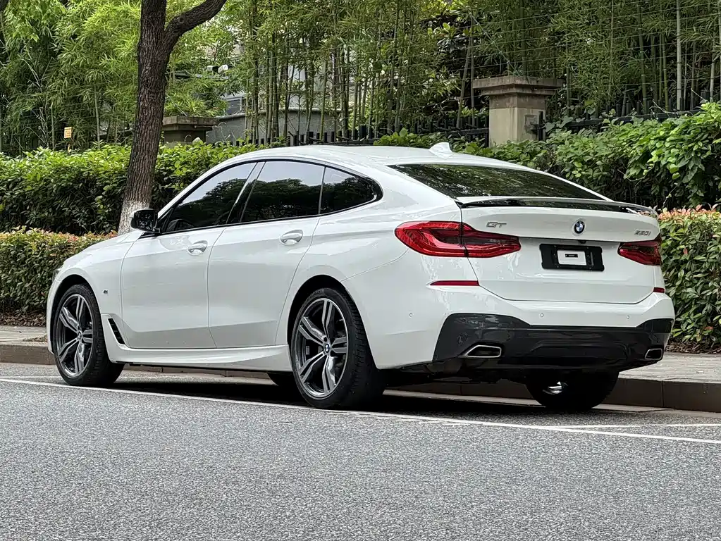 BMW 6 Series GT 2024 — фото 4