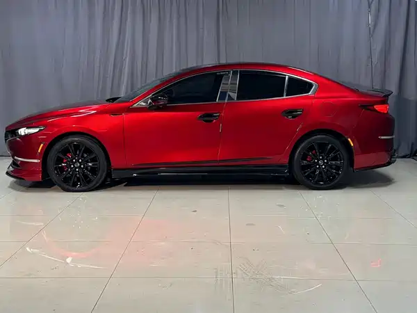 Mazda 3 Axela 2023