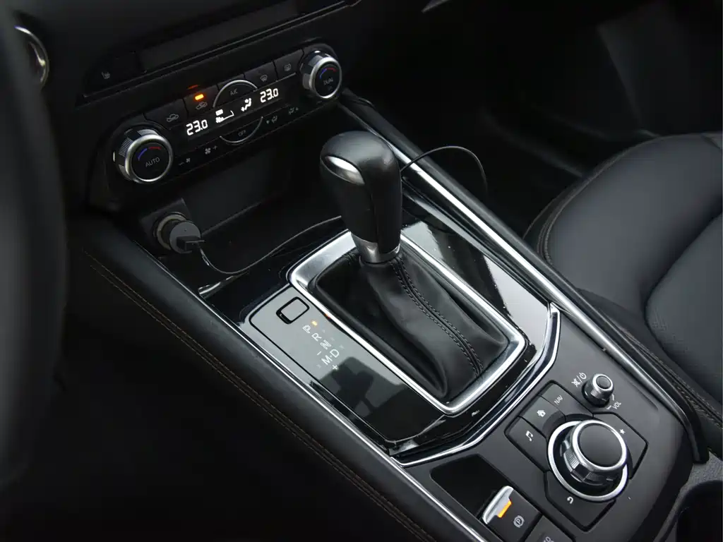 Mazda CX-5 2018 — фото 10