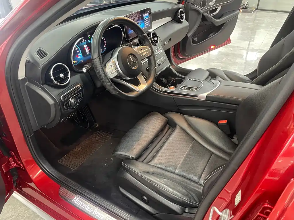 Mercedes-Benz C-Class 2020