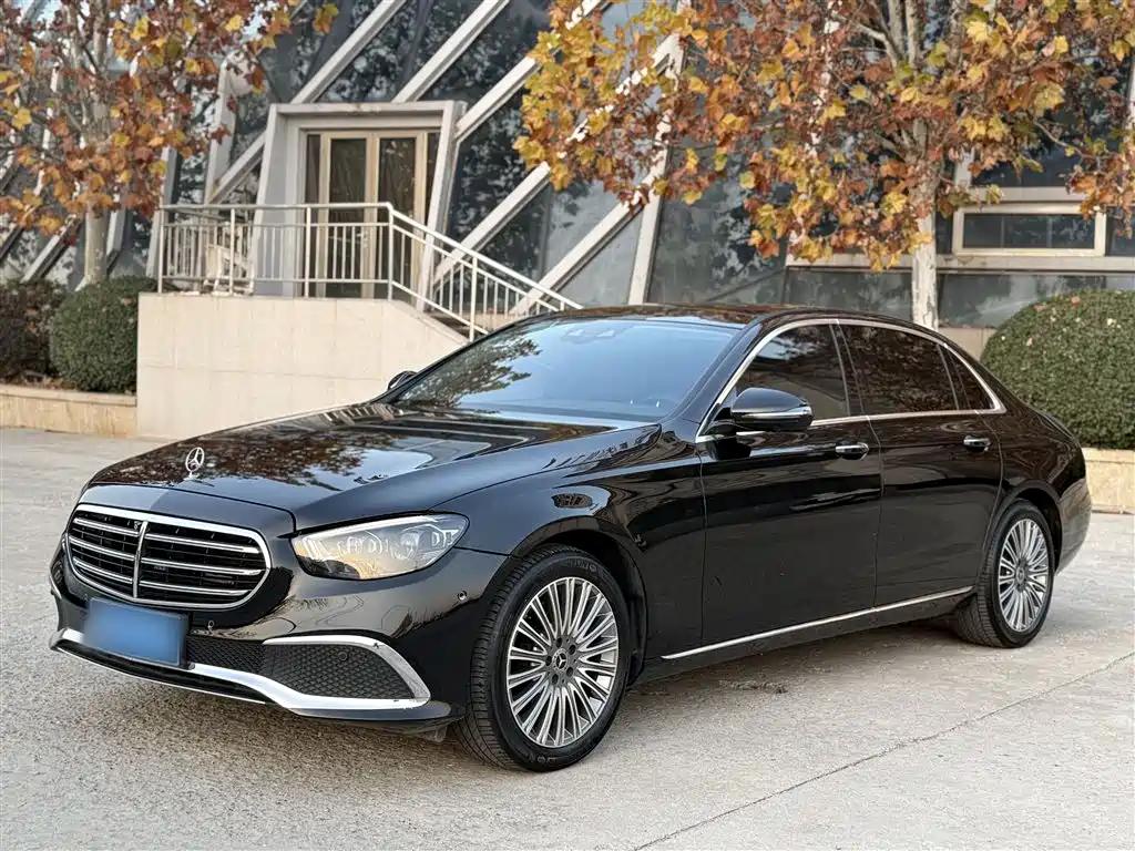Mercedes-Benz E-Class 2021 — фото 2